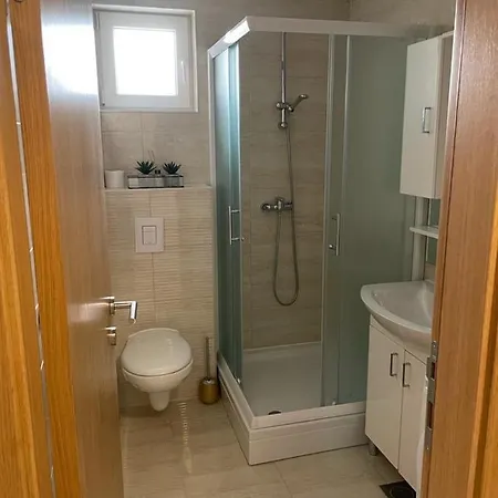 Mv Apartman *